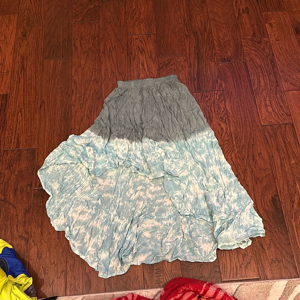 High low skirt